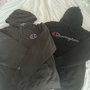 Champion sweatshirt 2 authentic good condition hoodies